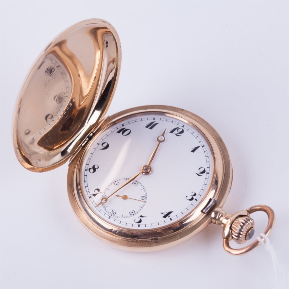Hunting case gold pocket watch "International watch — image 1
