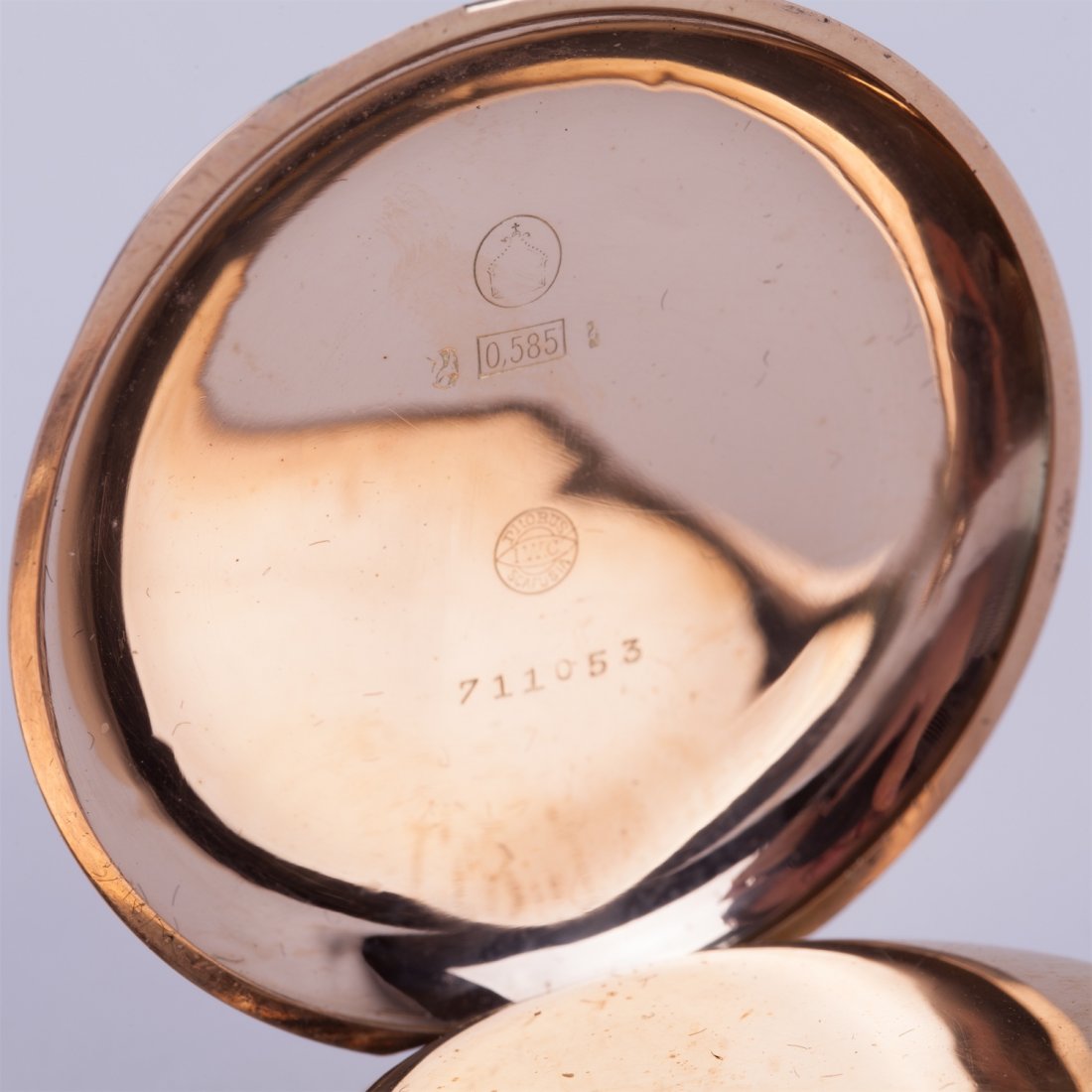 Hunting case gold pocket watch "International watch — image 4