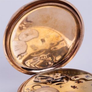 Hunting case gold pocket watch "International watch — image 6