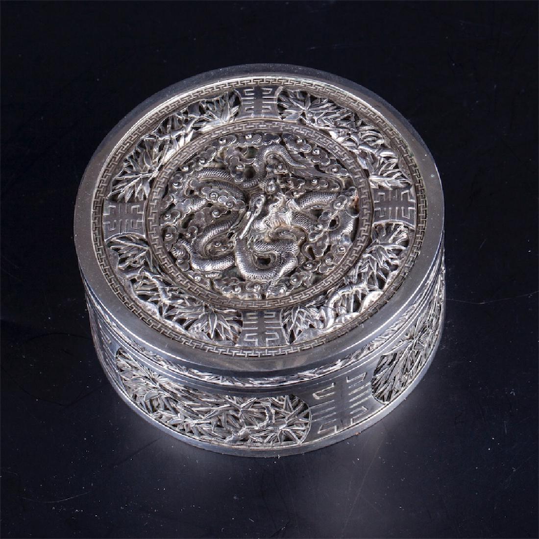 Antique dragon high relief decoration box with cover — image 2