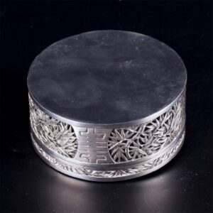 Antique dragon high relief decoration box with cover — image 4
