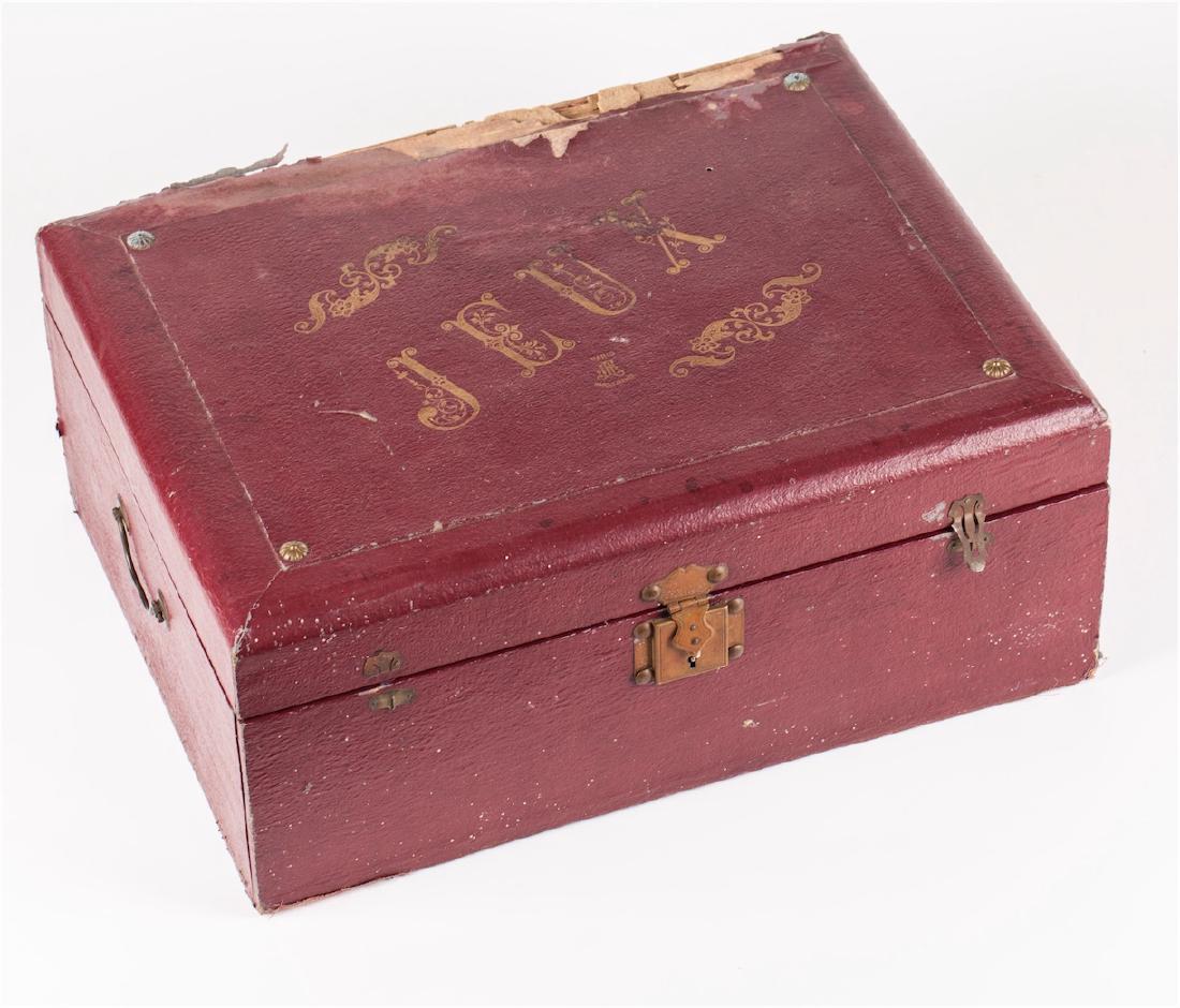 19th century French table-top games set in original box — image 8