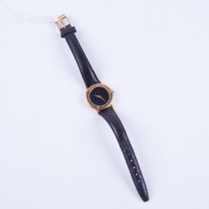 Lady gold plated wristwatch "Gucci." — image 1