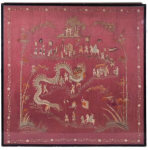 Chinese embroidery on silk with depicting of a dragon — image 1