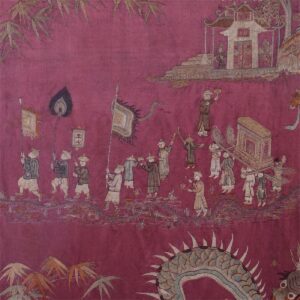 Chinese embroidery on silk with depicting of a dragon — image 2
