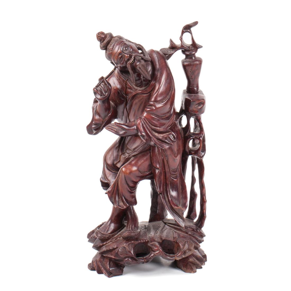 Old Chinese wooden statue — image 1