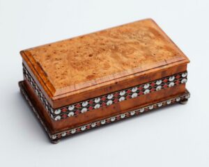 Russian wood, silver and enamel box. — image 1