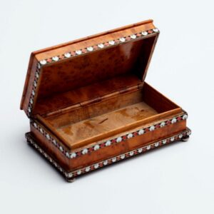 Russian wood, silver and enamel box. — image 2