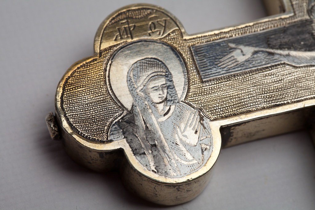Russian silver and niello cross. — image 2