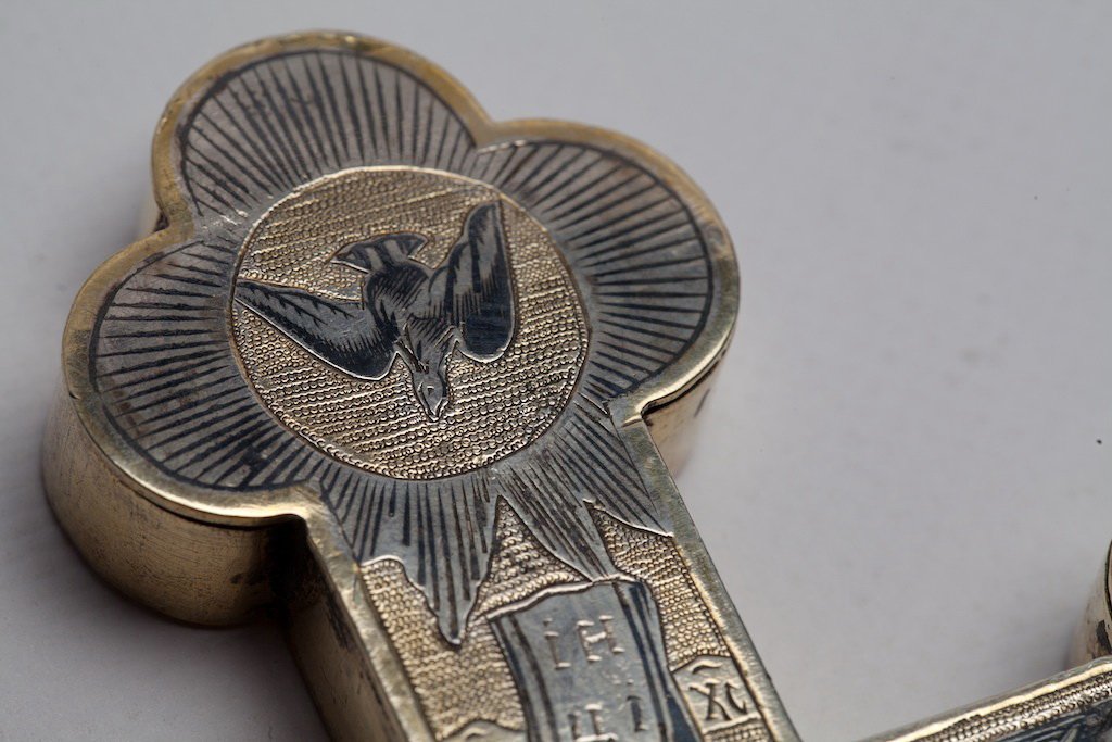 Russian silver and niello cross. — image 5