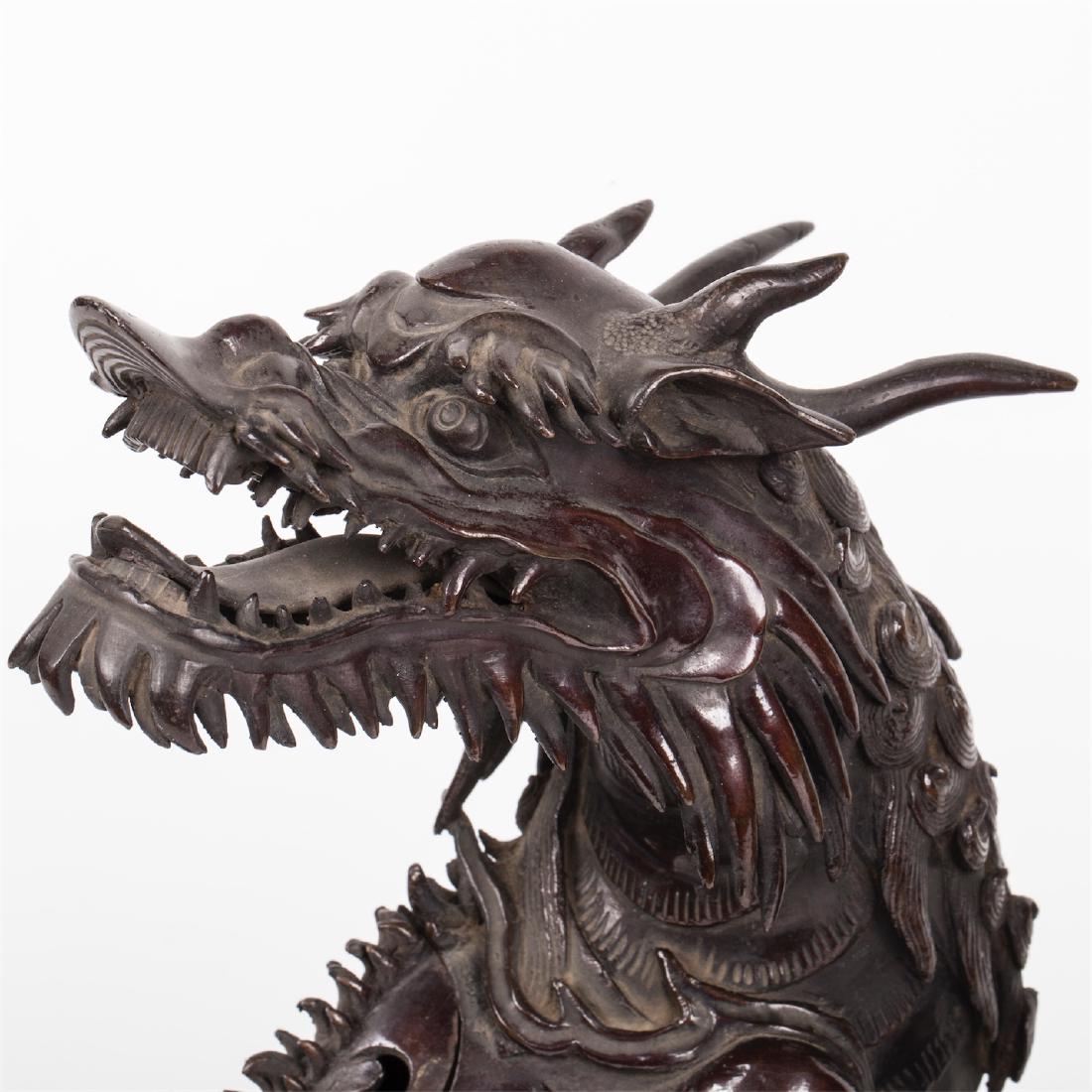A pair of Chinese bronze dragon sculptures — image 2