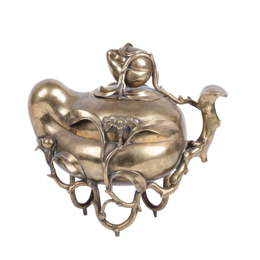 Beautiful antique Chinese incense burner — image 1