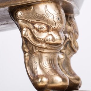 Antique Chinese bronze incense burner — image 4