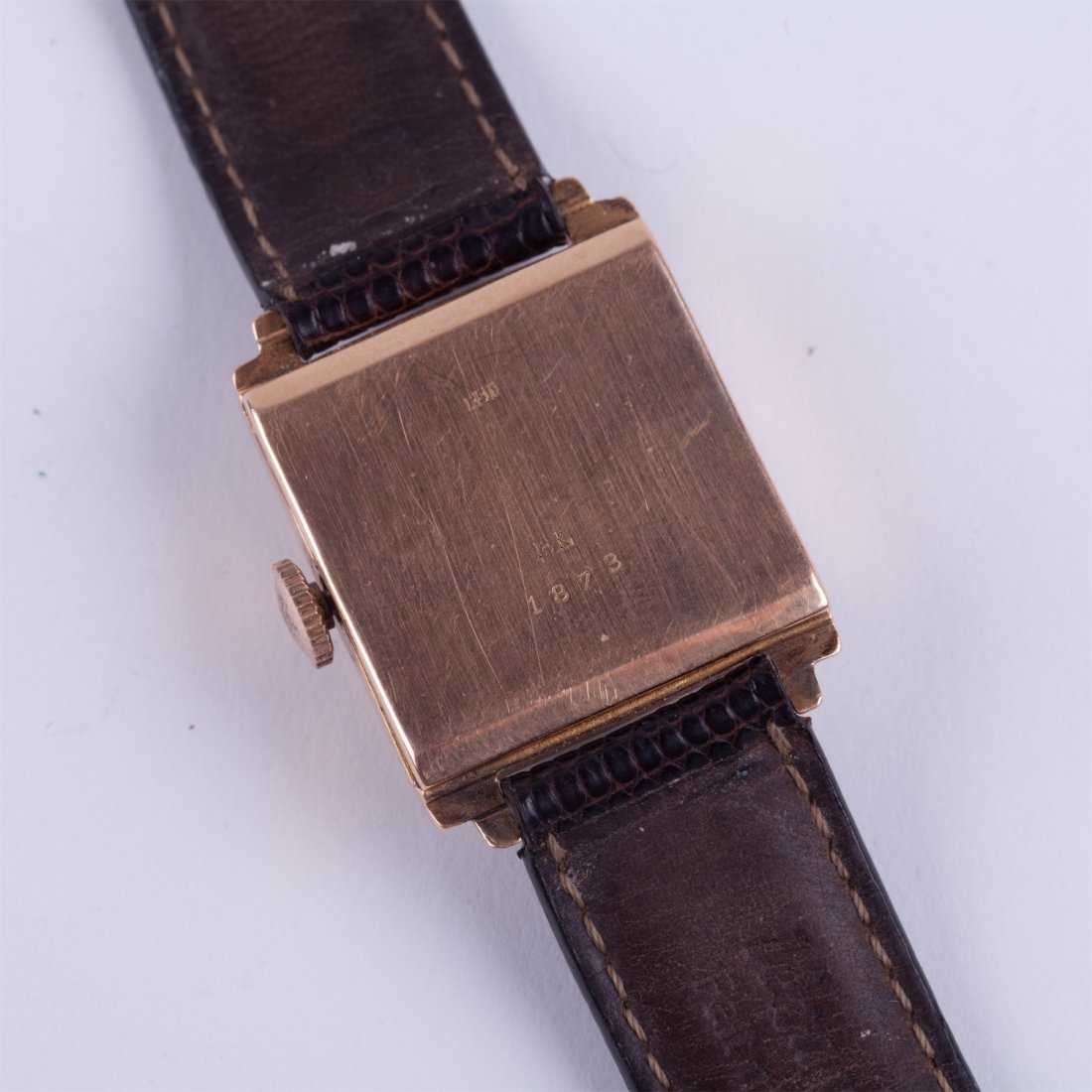 Rectangular 18k gold wristwatch — image 2