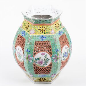 Chinese pierced ceramic covered potpourri jar — image 7