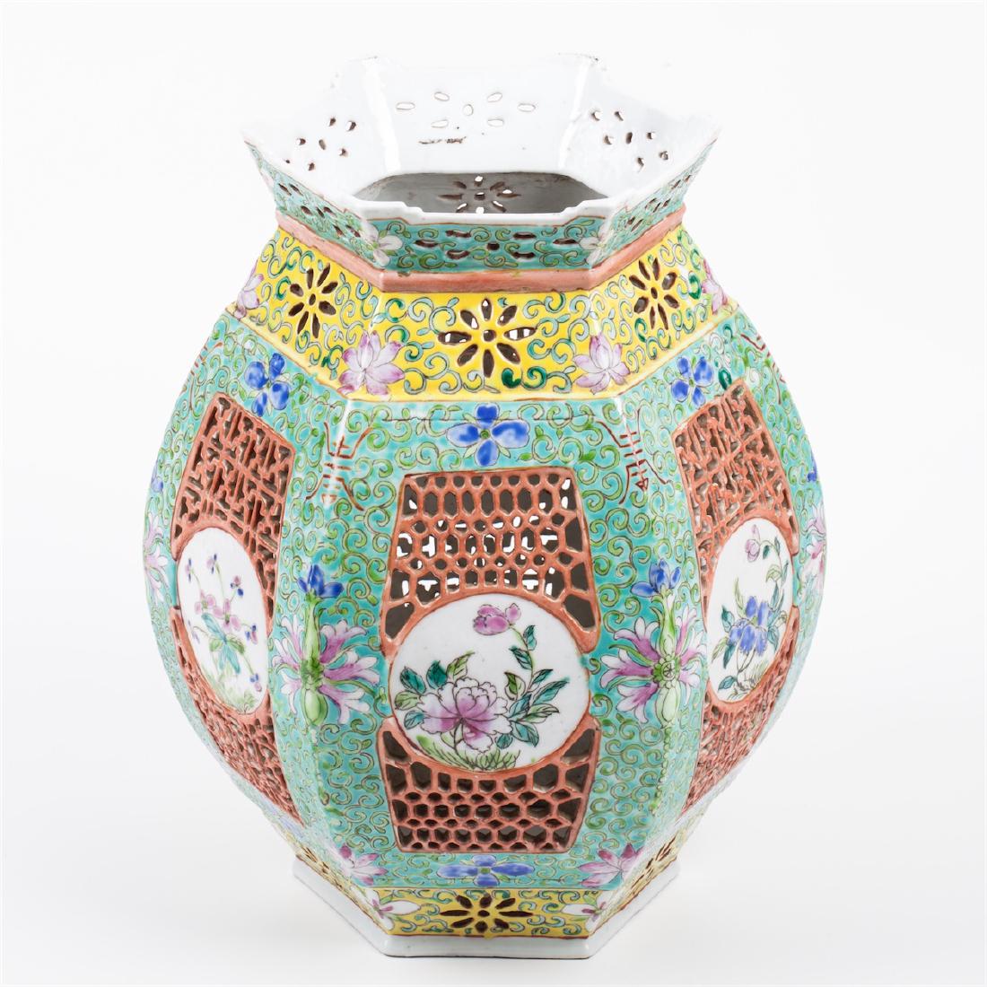Chinese pierced ceramic covered potpourri jar — image 7