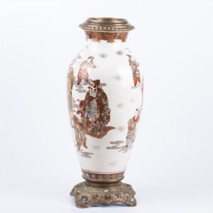Antique Japanese painted porcelain vase with bronze — image 2