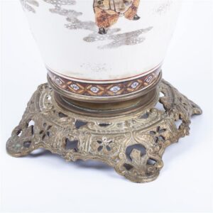 Antique Japanese painted porcelain vase with bronze — image 5