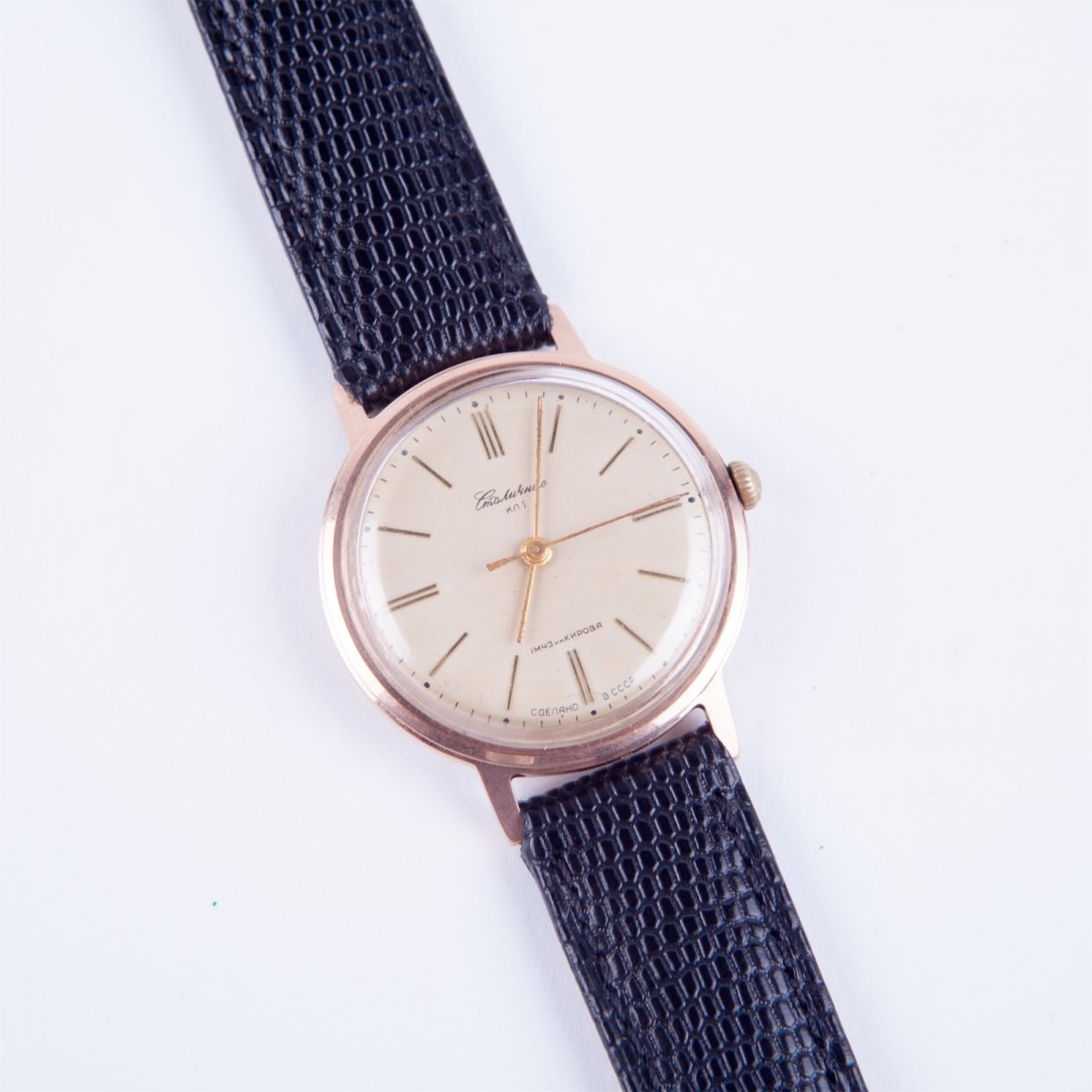 Very rare russian gold 14k Stolichnie wristwach. — image 1