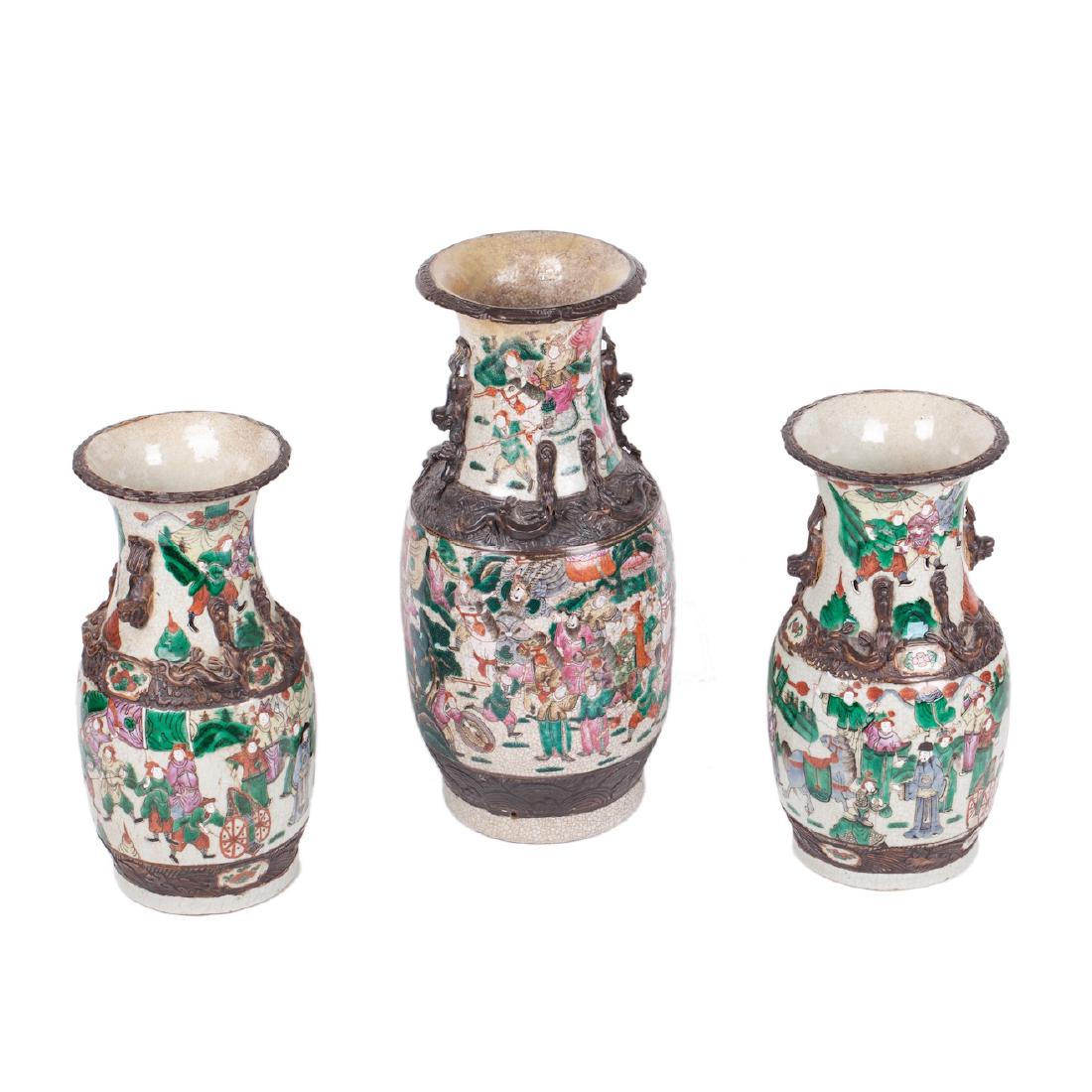 Three Chinese painted and glazed faience vases — image 2