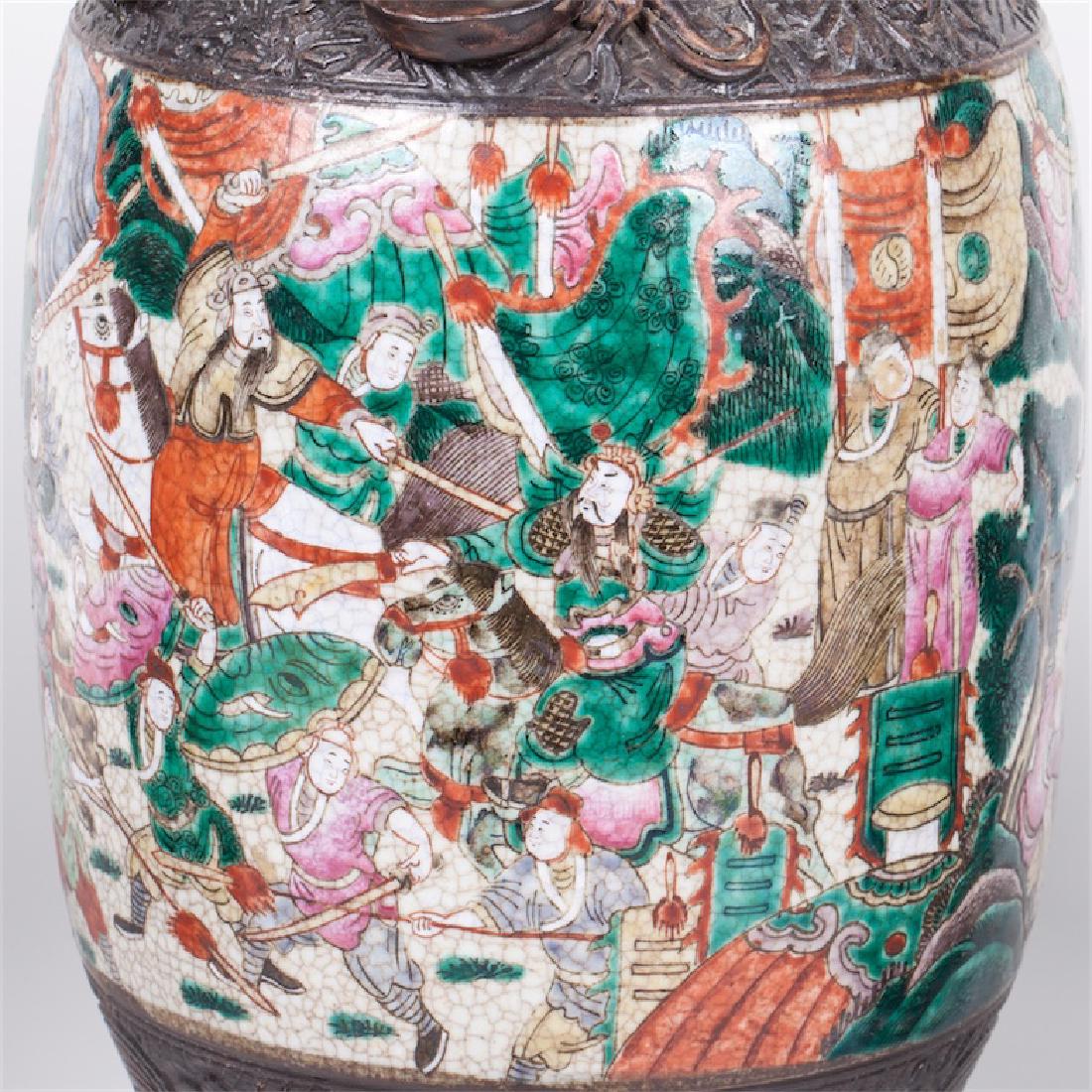 Three Chinese painted and glazed faience vases — image 4