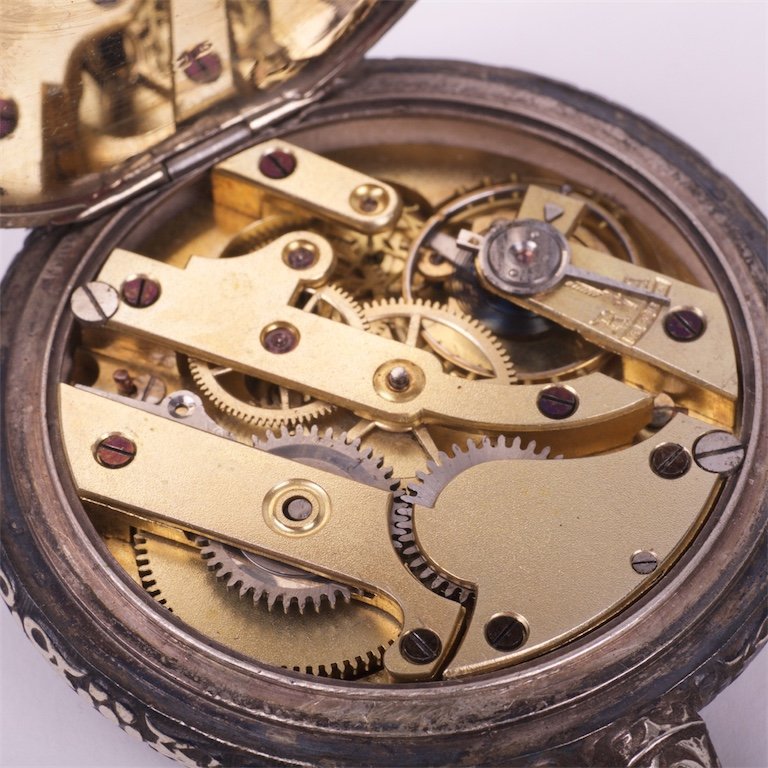 Military WWI Pilot Aviators pocket watch. — image 8