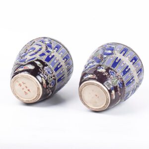 A pair of antique Chinese glazed faience vases — image 5