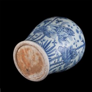 A pair of antique Foo Dog Chinese temple jars — image 6