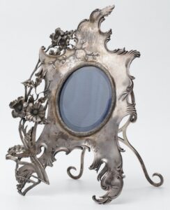 Russian silver frame by Bolin. — image 1