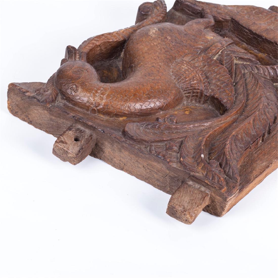 Antique Chinese wooden decoration parts — image 3