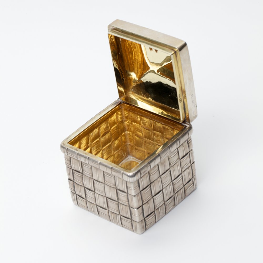 Russian silver tea caddies. — image 2