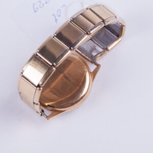 Gold 18k "Chronographe Suisse" chronograph wristwatch. — image 2