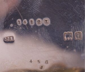 Silver pocket watch. — image 4