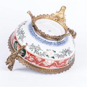 Antique Chinese fruit bowl on legs — image 6