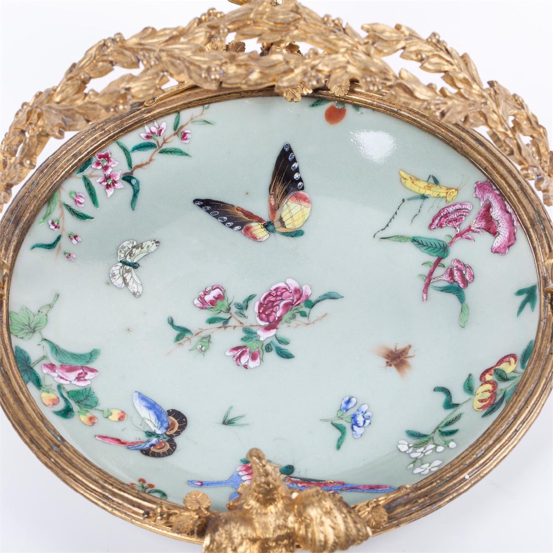 Antique Chinese painted porcelain and brass dish with — image 4