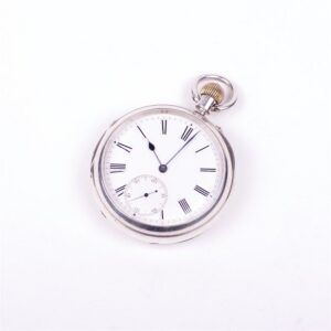 Silver pocket watch "Manchester". — image 1