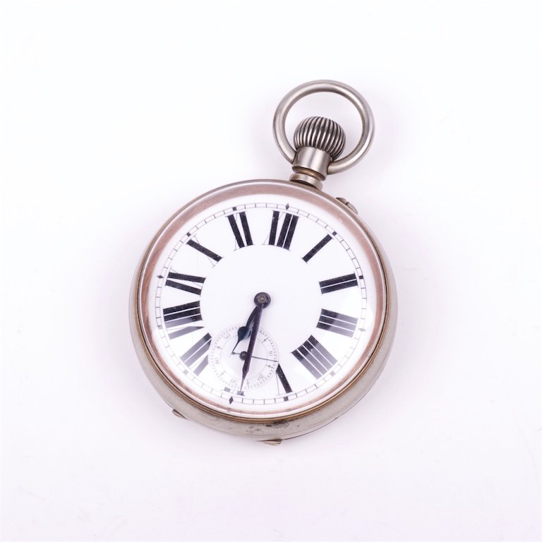 Metal military pocket watch. — image 1