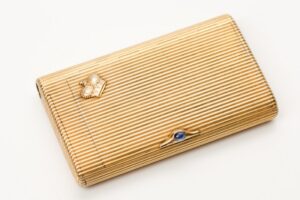 Russian steel and gold cigarette case. — image 1