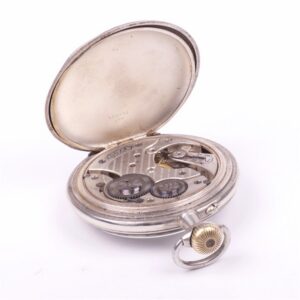 Metal pocket watc with hunting scene. — image 6