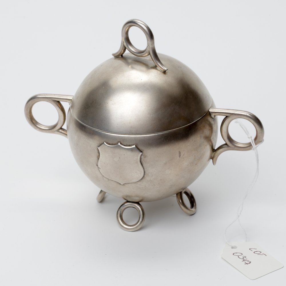 Russian Faberge silver sugar bowl. — image 1