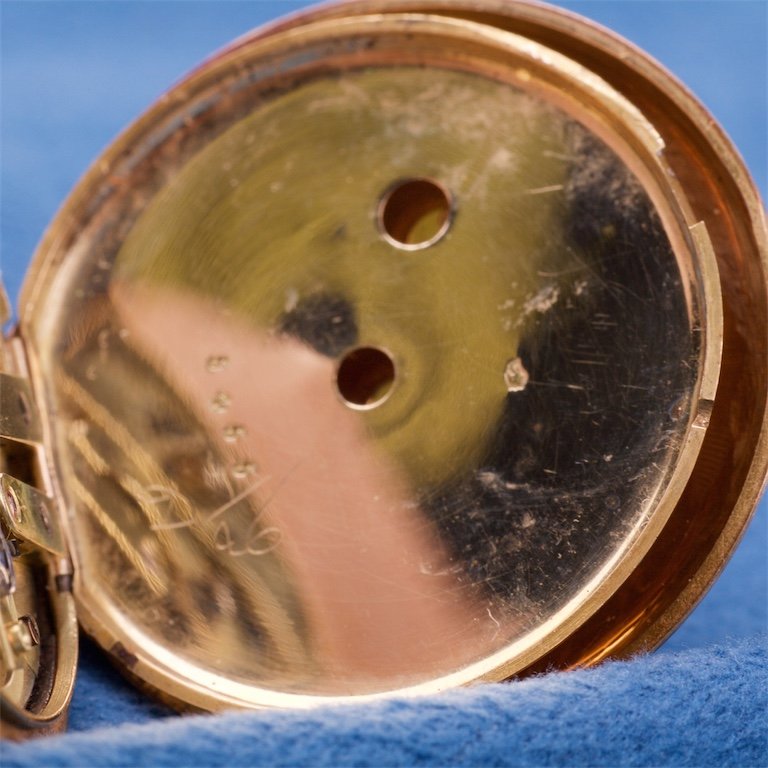Gold pocket watch. — image 8