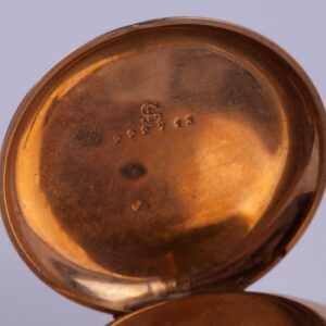 Open face gold pocket watch with key. — image 6
