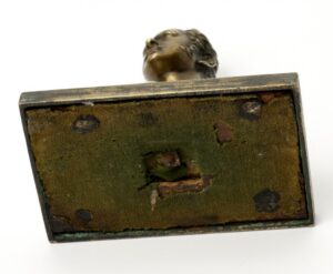 Russian bronze paperweight. — image 4