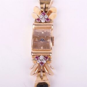 Gold 18K ladies wristwatch. — image 3