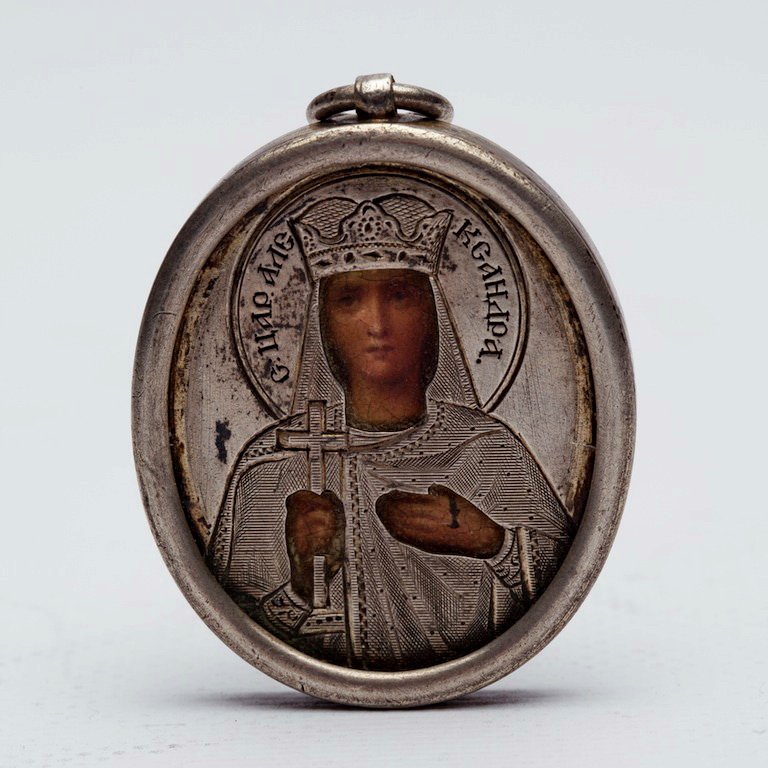 Russian icon of Saint Alexandra. — image 1