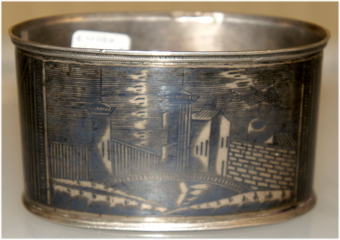 Russian silver and niello travel baker. — image 1