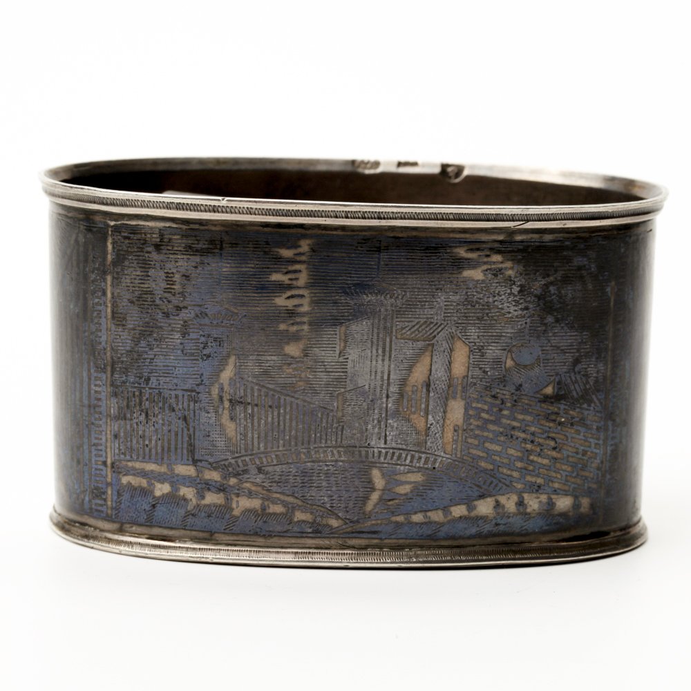 Russian silver and niello travel baker. — image 3