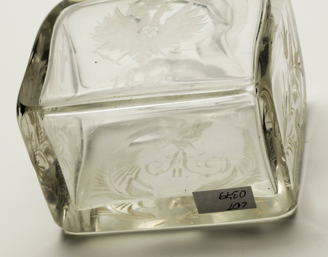 Russian Imperial glass shtof. — image 6