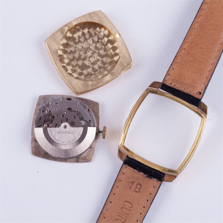 "Jaeger Le Coultre" rectangular automatic gold 18k — image 6