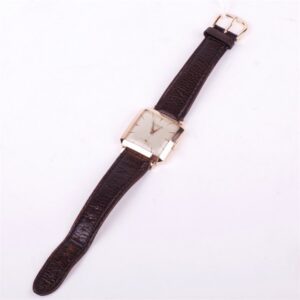 "Jaeger Le Coultre" rectangular automatic gold 18k — image 4